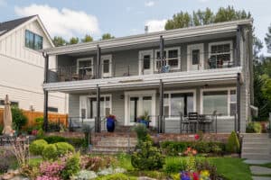 custom home construction on Lake Sammamish, WA