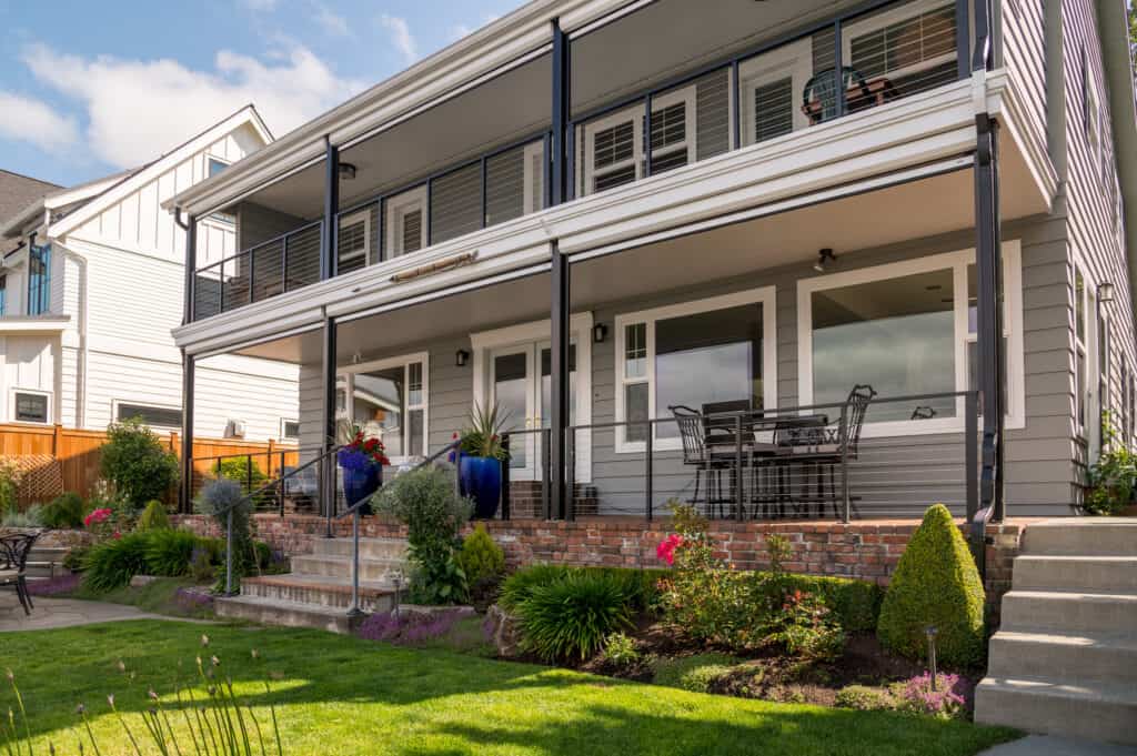 custom home construction on Lake Sammamish, WA