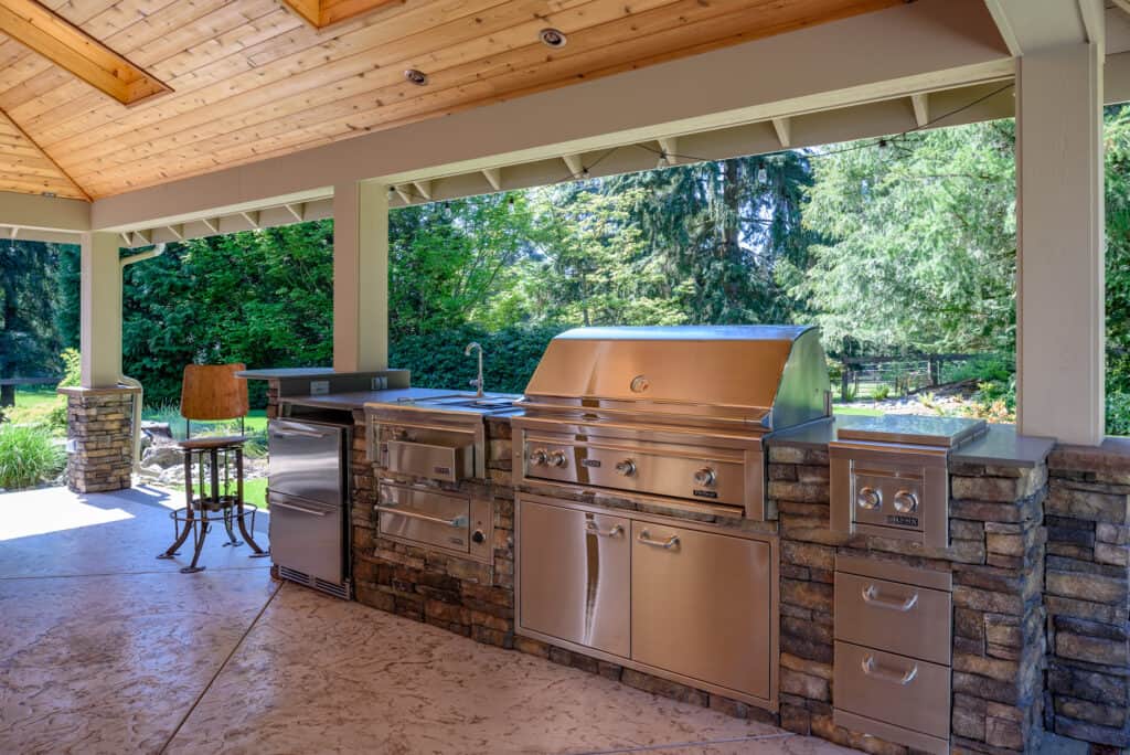 outdoor living room addition