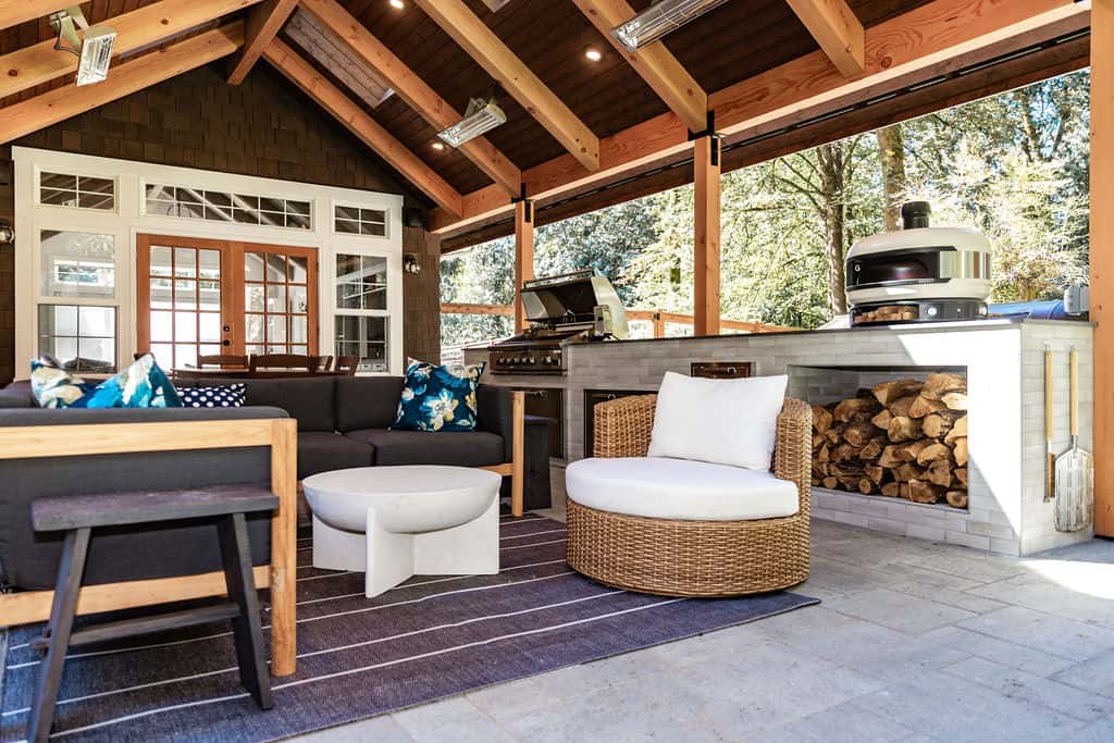 Outdoor Living Room All Year Round