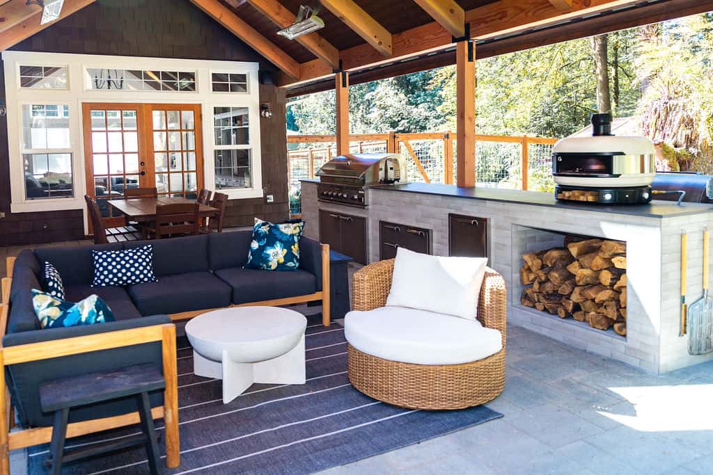 Outdoor Living Room All Year Round